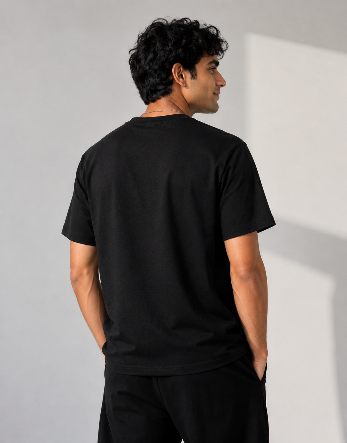 Men's Classic Relaxed Fit Tee